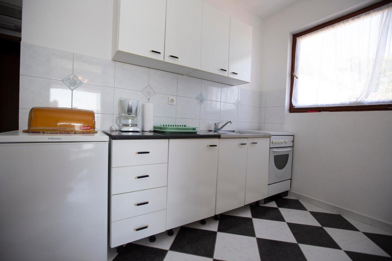 Villa Tomasovic Lokva Rogoznica Esterno foto