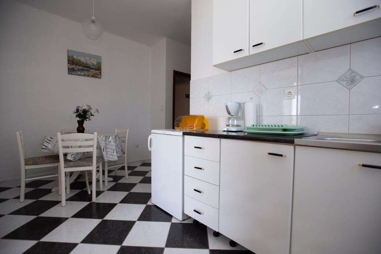 Villa Tomasovic Lokva Rogoznica Esterno foto